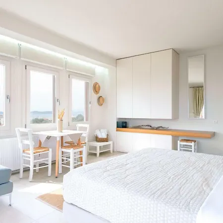 Villa Almira Luxury Apartments Ouranoupoli Exterior photo